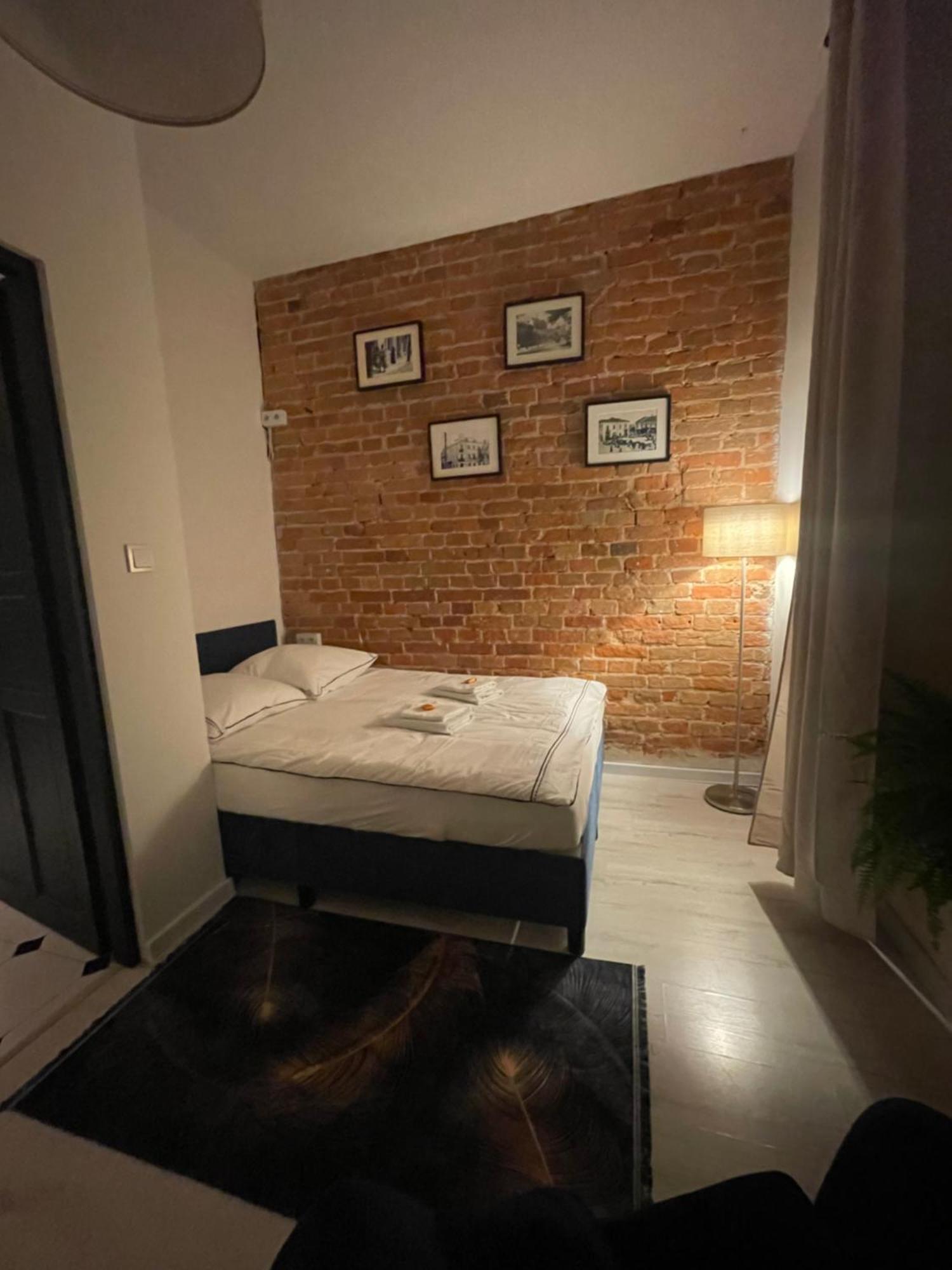 Apartamenty Luczkowskiego Z Widokiem Na Studnie 3 Chełm Exterior foto